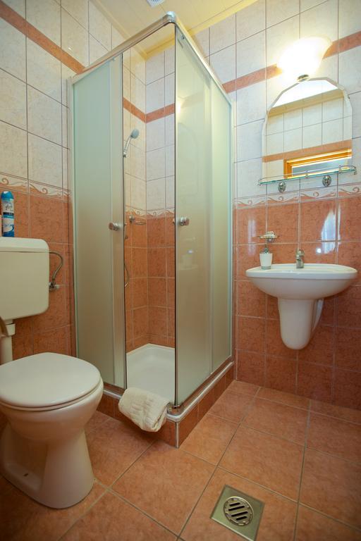 Royal Apartman Hajduszoboszlo Exterior photo